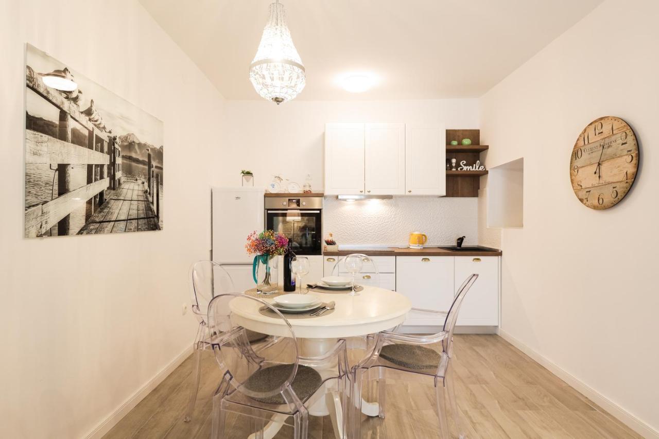 Pavle's Apartment *