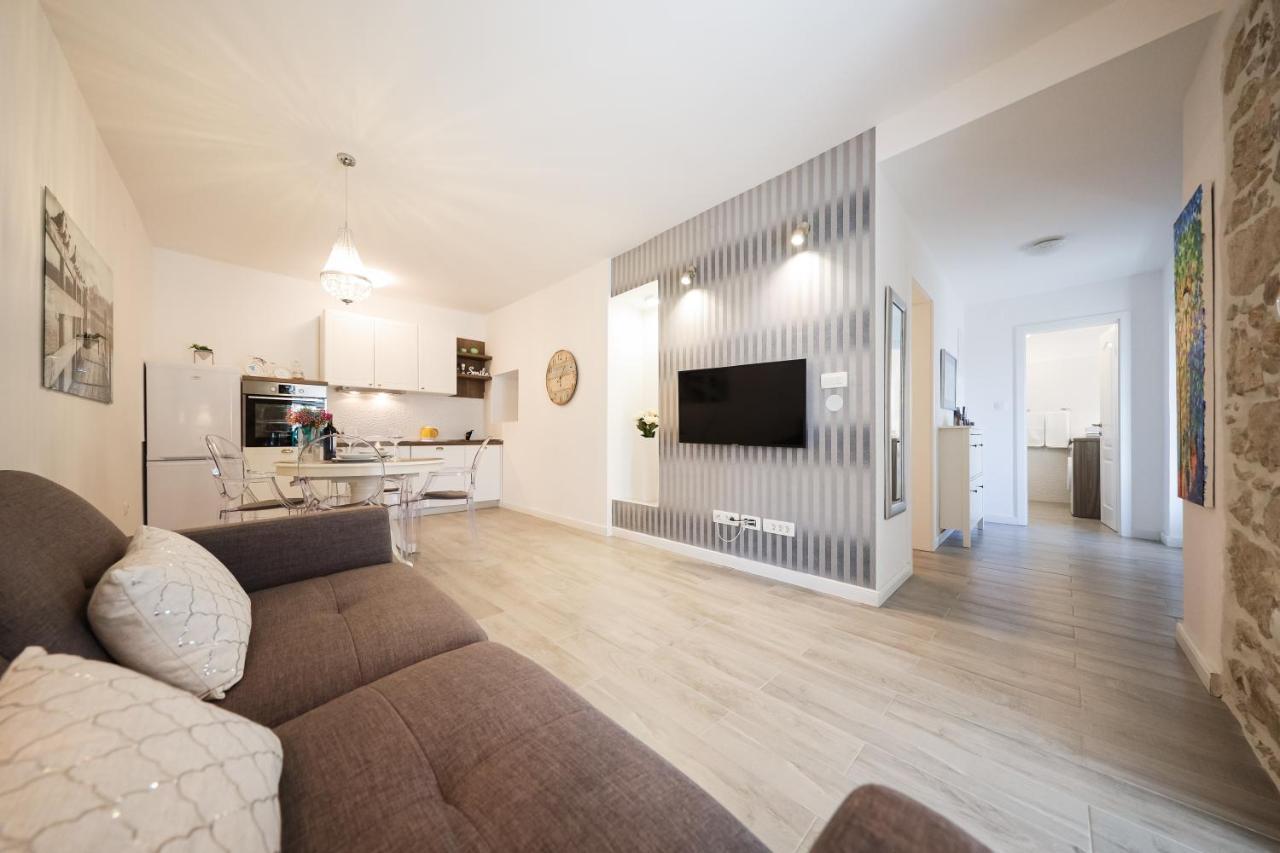 Pavle's Apartment